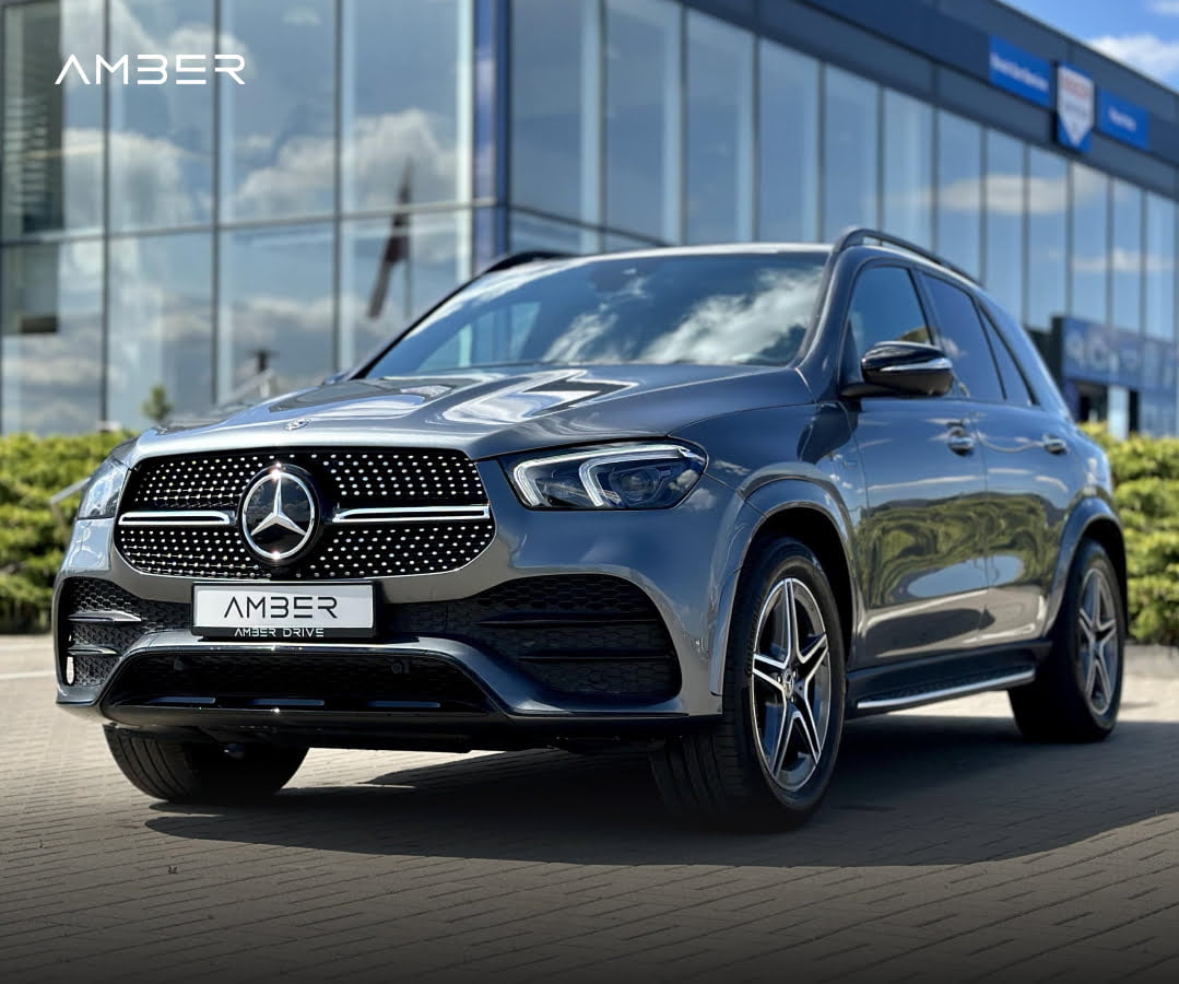 Mercedes-Benz GLE Instagram post - 599