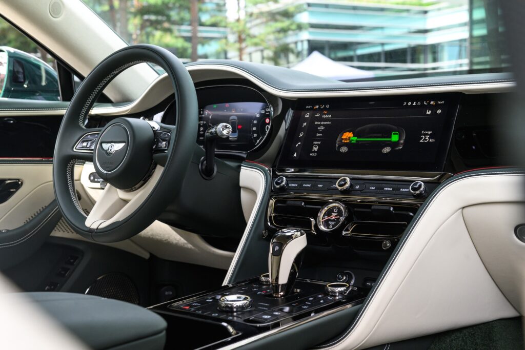 Bentley Flying Spur Azure Interior Green 2