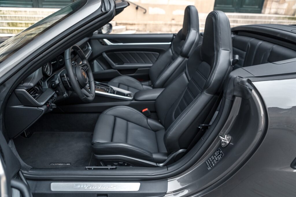 Porsche 992 Turbo S Convertible Interior