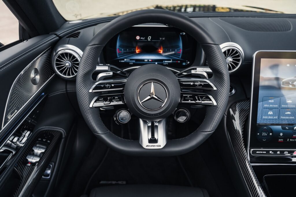 Mercedes-AMG SL 63 Interior 5