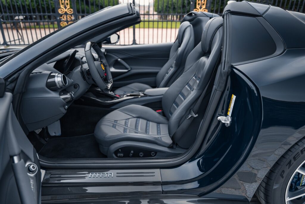 Ferrari 812 GTS Blue Interior