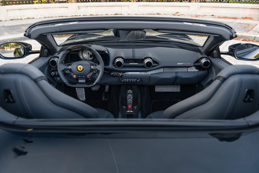Ferrari 812 GTS Blue Interior 6