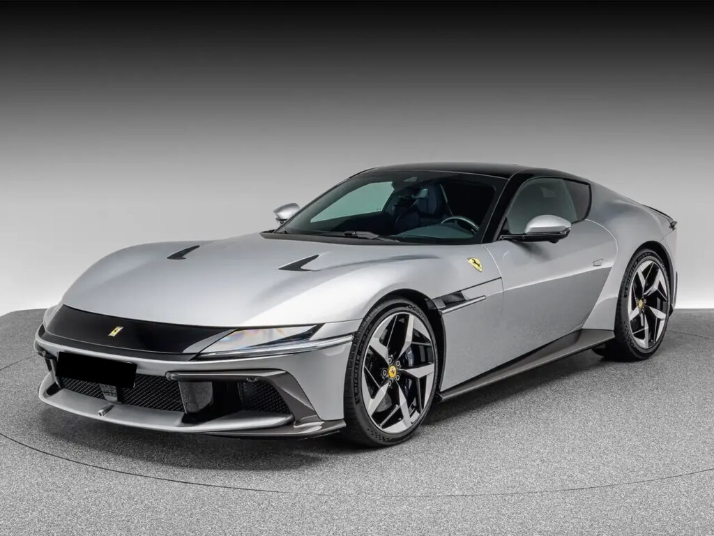 Ferrari 12Cilindri Coupe Silver Front